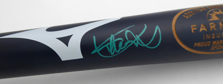 Ichiro Suzuki Autographed Black Mizuno Bat Seattle Mariners Farmers Insurance IS Holo SKU #239878