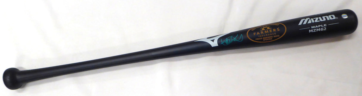 Ichiro Suzuki Autographed Black Mizuno Bat Seattle Mariners Farmers Insurance IS Holo SKU #239878