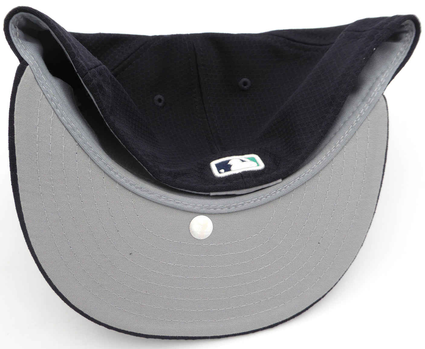 Ichiro Suzuki Autographed Spring Training Hat Seattle Mariners IS Holo SKU #225869