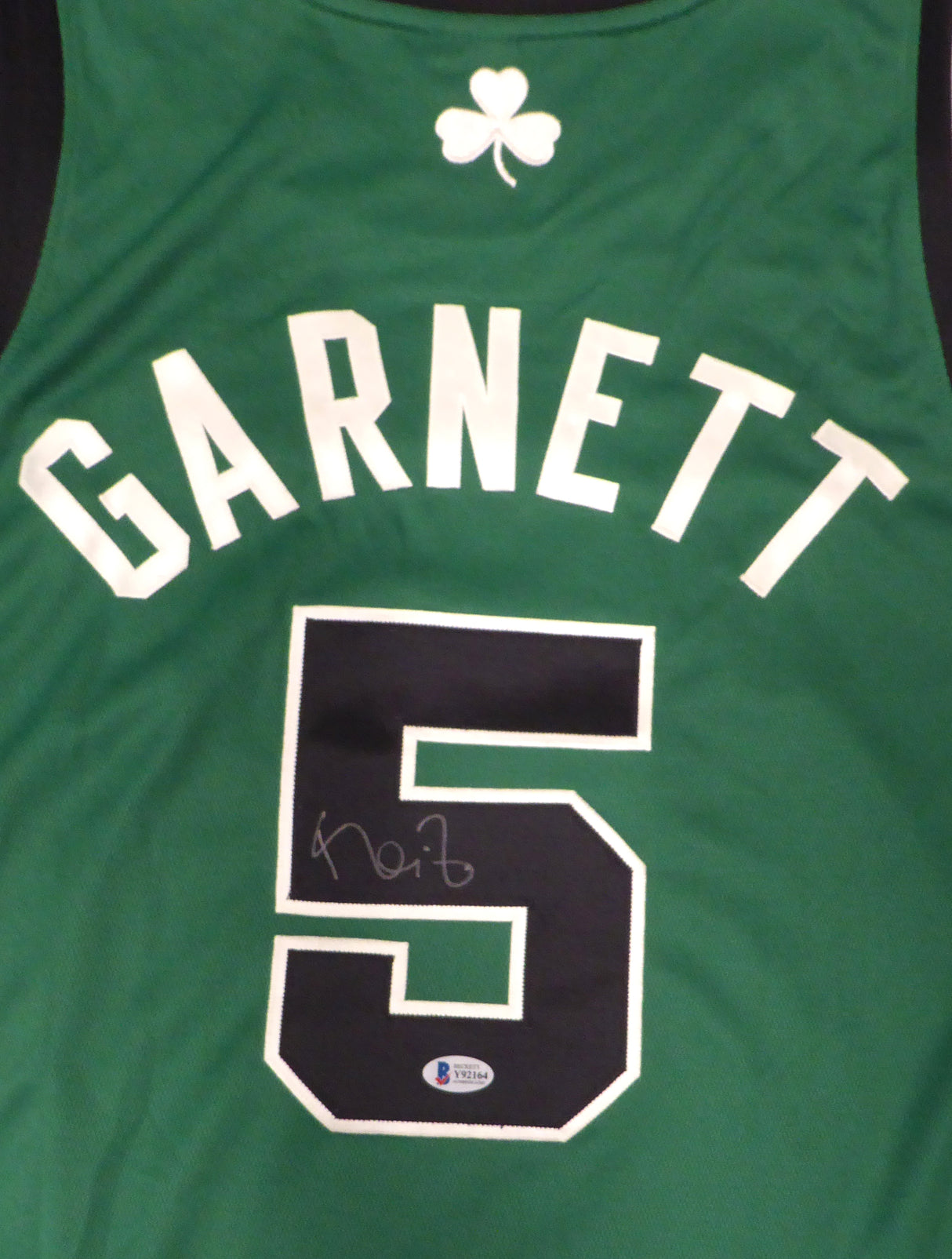 Boston Celtics Kevin Garnett Autographed Green Adidas Jersey Size 44 Beckett BAS #Y92164