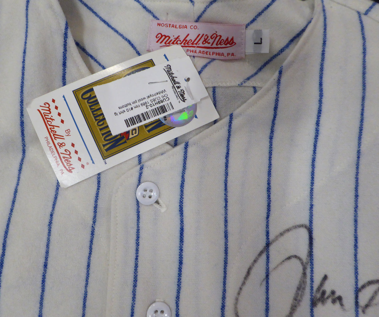 Chicago Cubs Ron Santo Autographed White 1969 Mitchell & Ness Jersey Size L Beckett BAS QR #BL93443