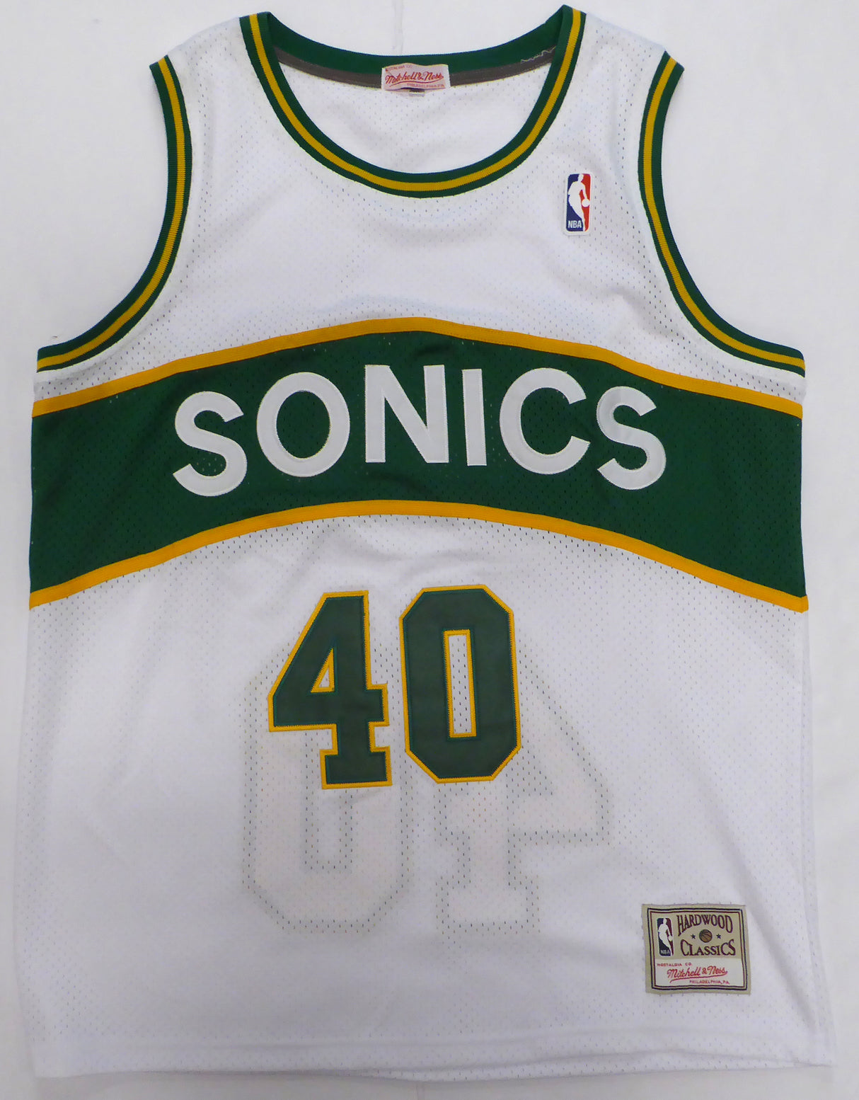 Seattle SuperSonics Shawn Kemp Autographed White Authentic Mitchell & Ness Jersey "6X All Star, Reign Man" MCS Holo #88478