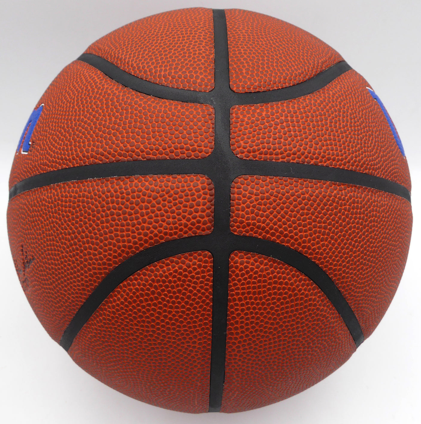 Patrick Ewing Autographed Composite Leather New York Knicks Logo Basketball (Smudged) Beckett BAS QR #2W561305