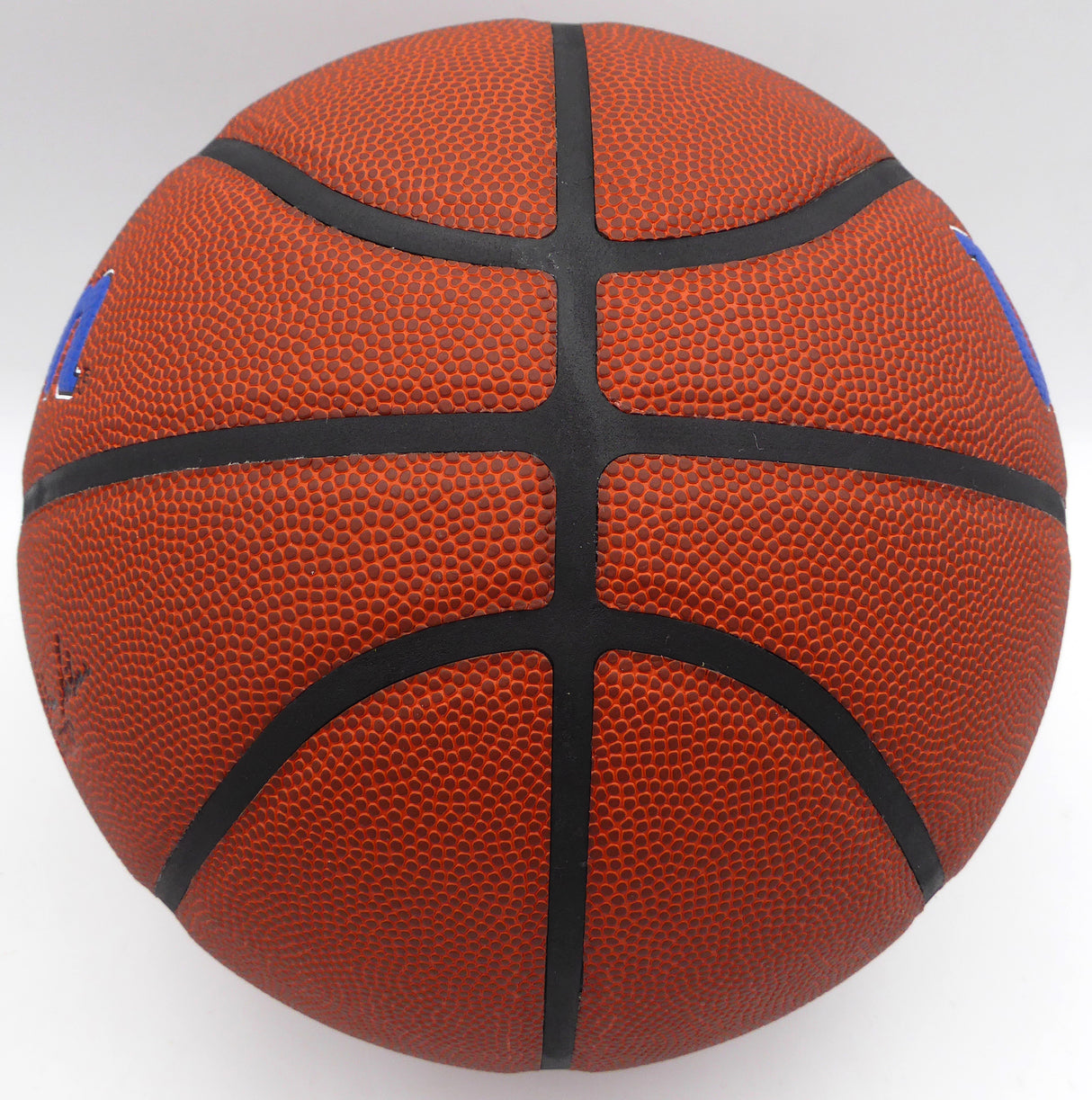 Patrick Ewing Autographed Composite Leather New York Knicks Logo Basketball (Smudged) Beckett BAS QR #2W561305