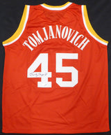 Houston Rockets Rudy Tomjanovich Autographed Red Jersey Full Name Beckett BAS QR #BH51731