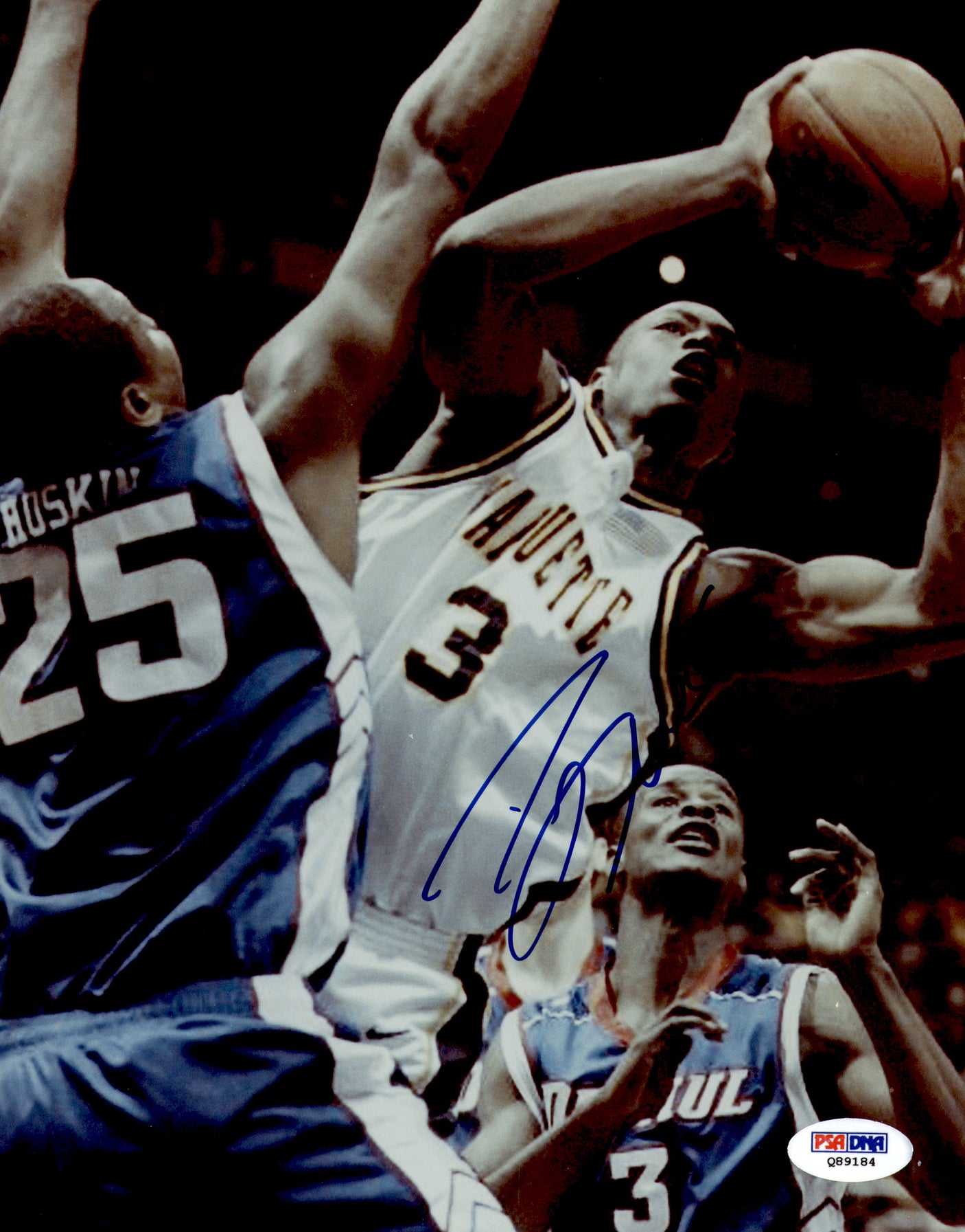 Dwyane Wade Autographed 8x10 Photo Marquette Golden Eagles PSA/DNA #Q89184