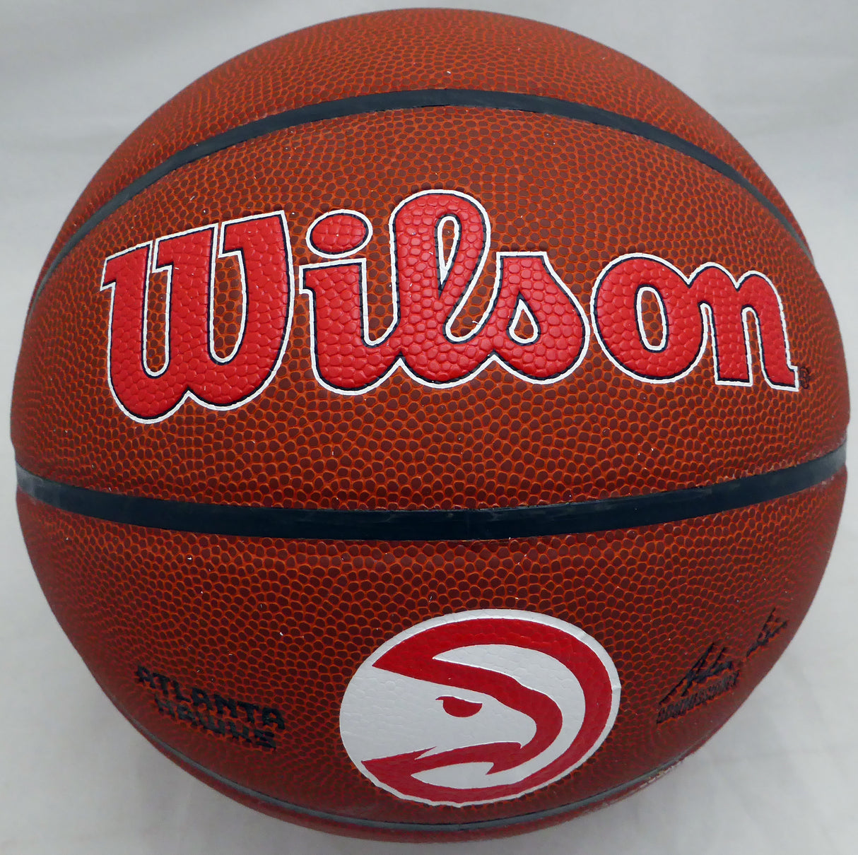 Dominique Wilkins Autographed Atlanta Hawks Logo Basketball (Smudged) Beckett BAS QR #WW44508