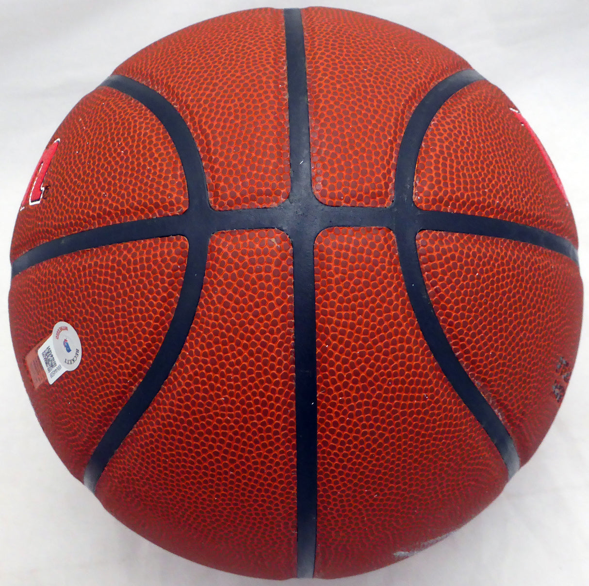Dominique Wilkins Autographed Atlanta Hawks Logo Basketball (Smudged) Beckett BAS QR #WW44508