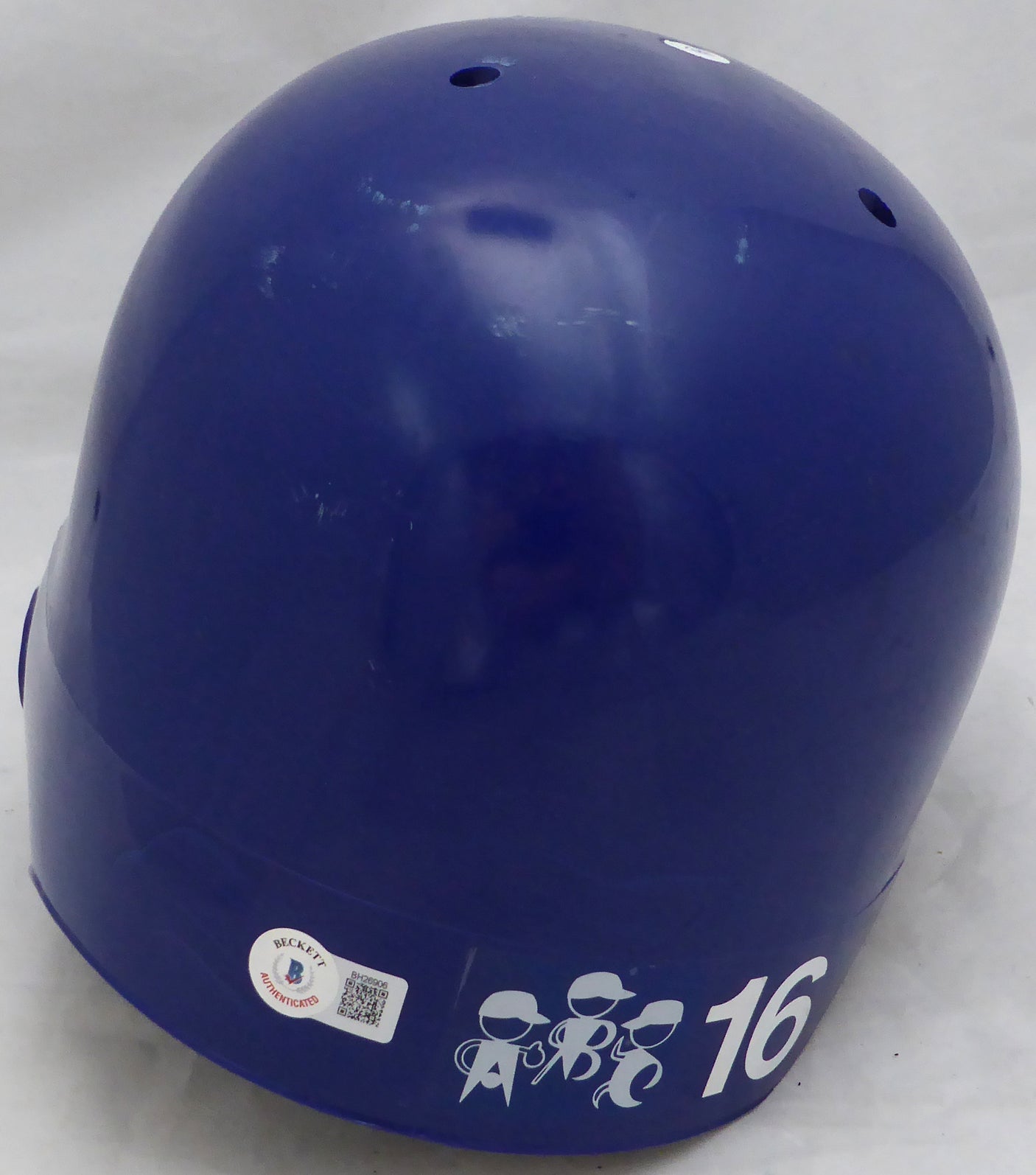 Mike Blowers Autographed Game Used Batting Helmet Seattle Mariners 1997 ABC size 7 1/8 Beckett BAS QR #BH26906