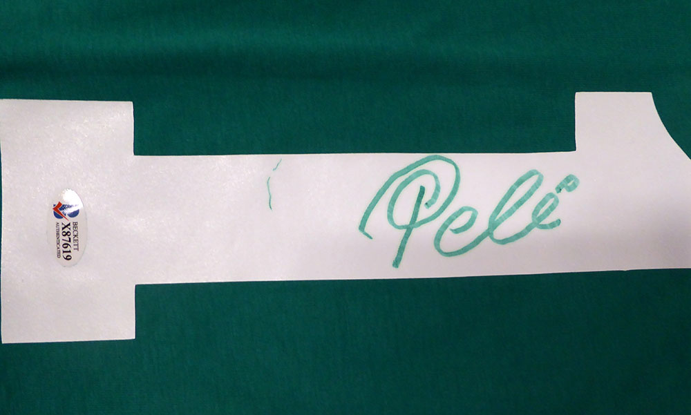 New York Cosmos Pele Autographed Green Custom Jersey Beckett BAS #X87619