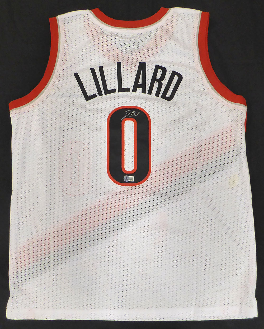 Portland Trail Blazers Damian Lillard Autographed White Custom Jersey Beckett BAS QR #BR50378