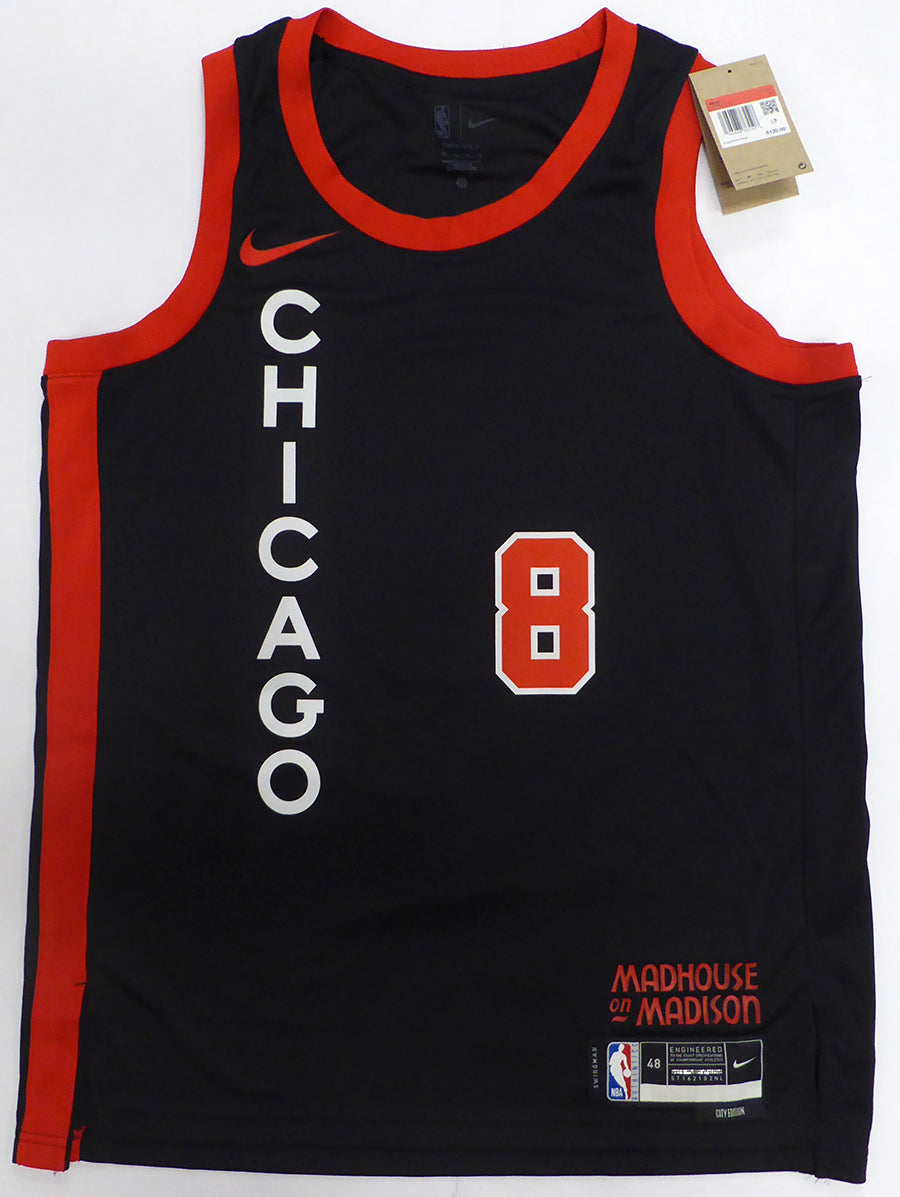 Chicago Bulls Zach Lavine Autographed Black Nike Jersey Beckett BAS QR #XP14309824