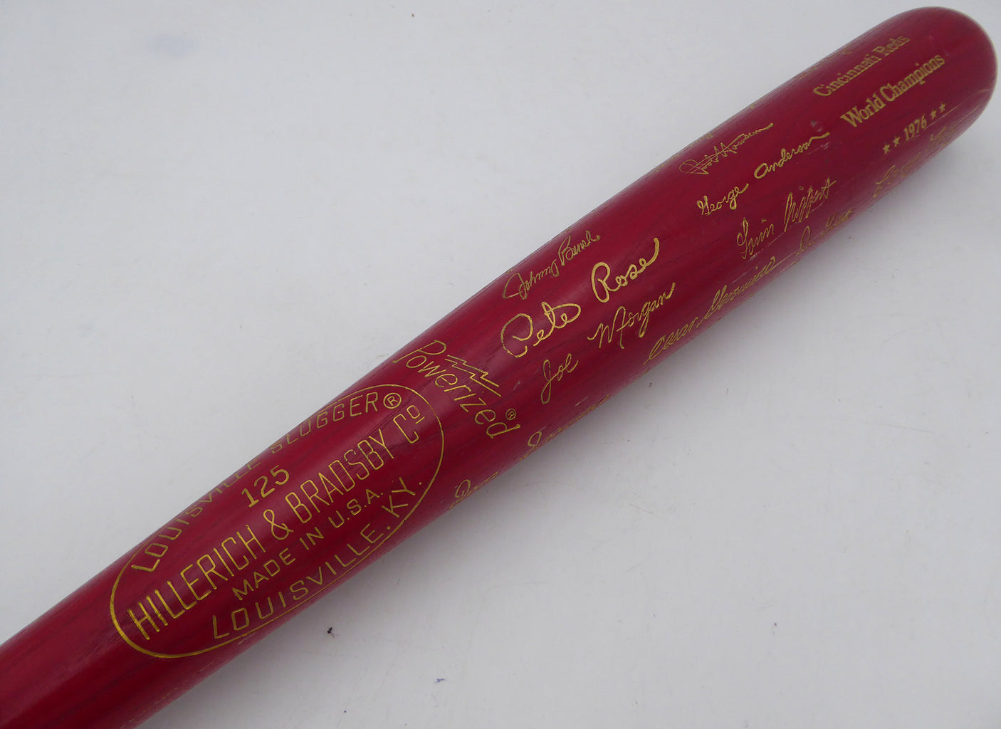 Cincinnati Reds Unsigned 1976 World Series Champions Commemorative Bat SKU #253277