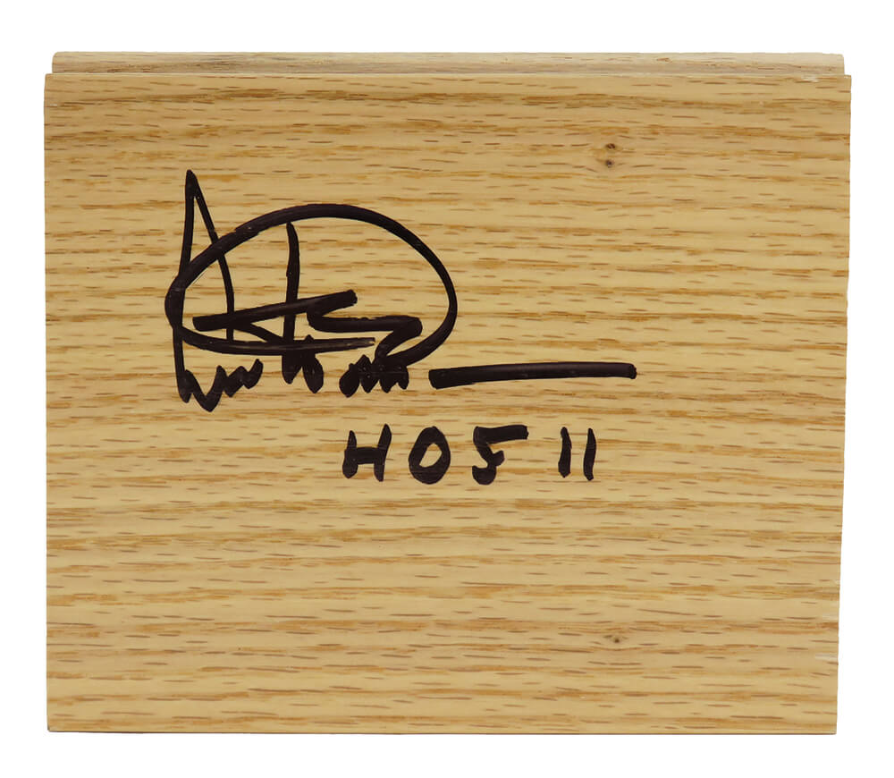 Artis Gilmore Signed 5x6 Floor Piece w/HOF'11