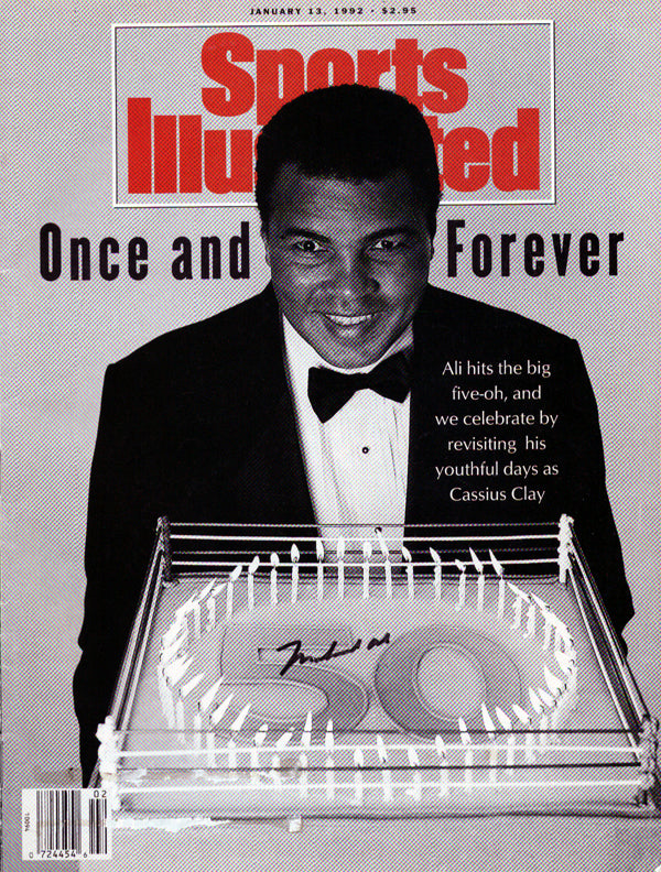 Muhammad Ali Autographed Sports Illustrated Magazine Vintage PSA/DNA #H47566