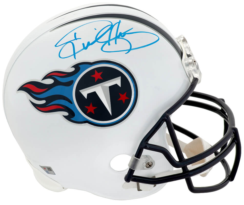 Derrick Henry Signed Tennessee Titans Riddell (VSR4) Full Size Replica Helmet - (Fanatics)