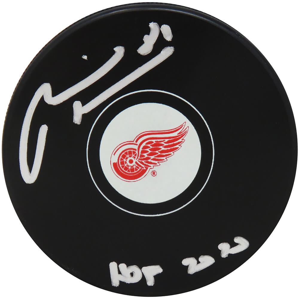 Marian Hossa Signed Detroit Red Wings Logo Hockey Puck w/HOF 2020