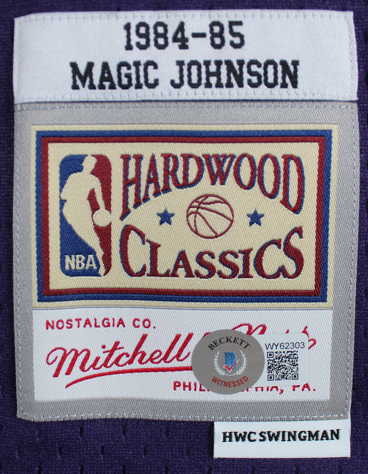 Lakers Magic Johnson Signed Black Two-Tone M&N 1984-85 HWC Swingman Jersey BAS W