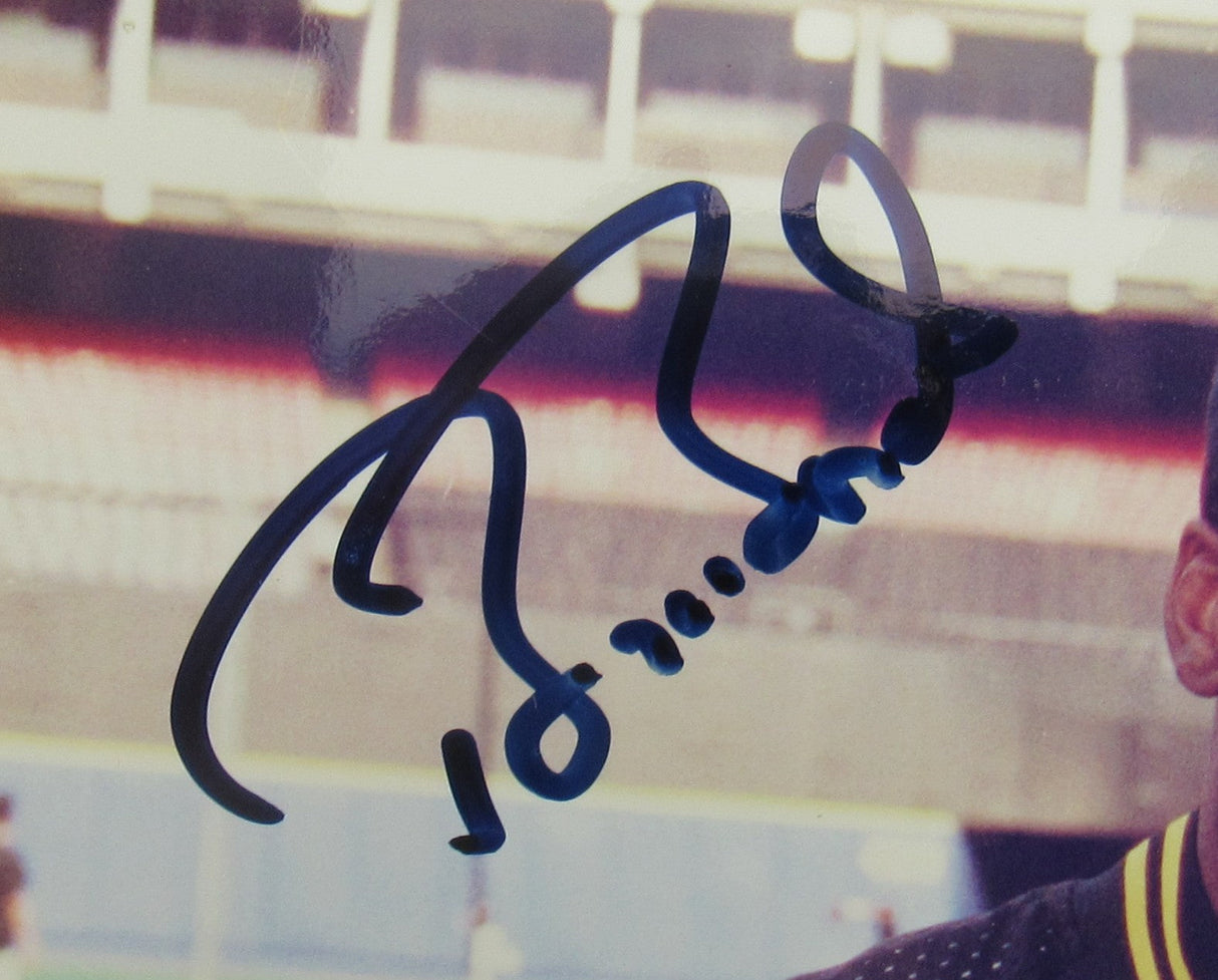Barry Bonds +1 Signed 8x10 Photo JSA CS78636