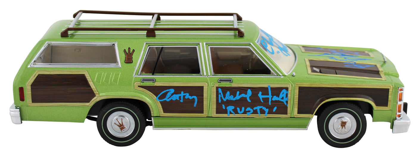 Vacation (4) Chase, D'Angelo, Hall & Barron Signed Family Truckster BAS Wit 1