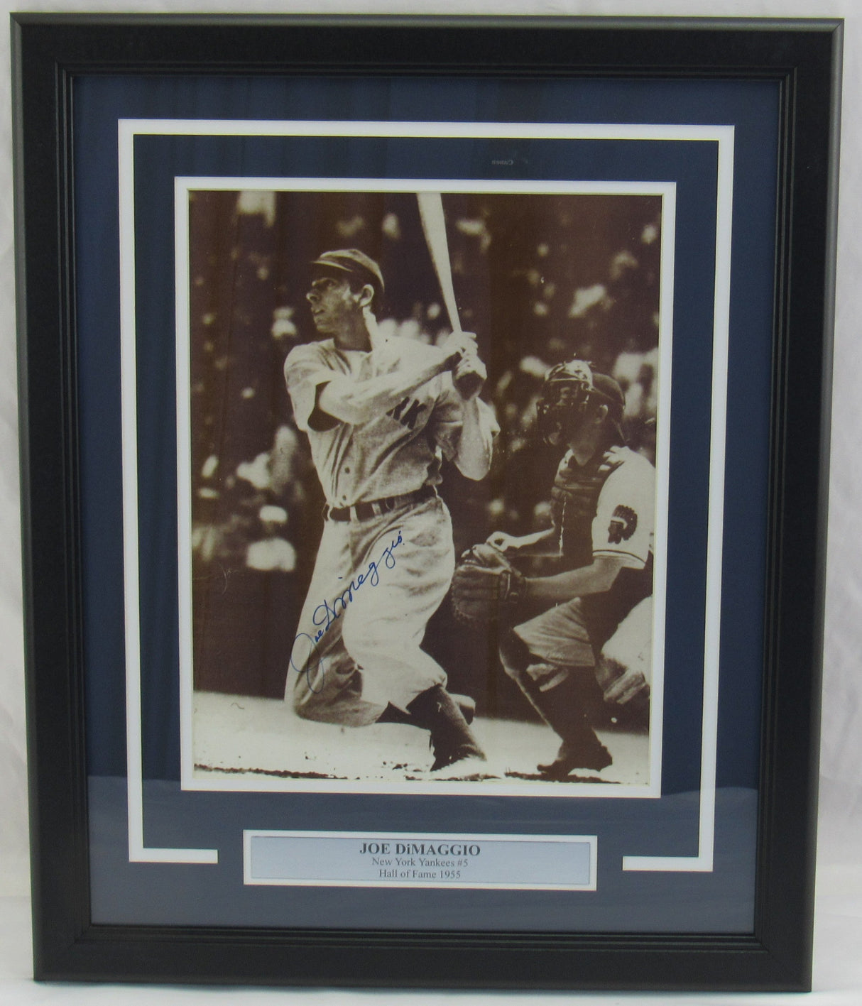 Joe DiMaggio Signed Framed 11x14 Photo - JSA Certified