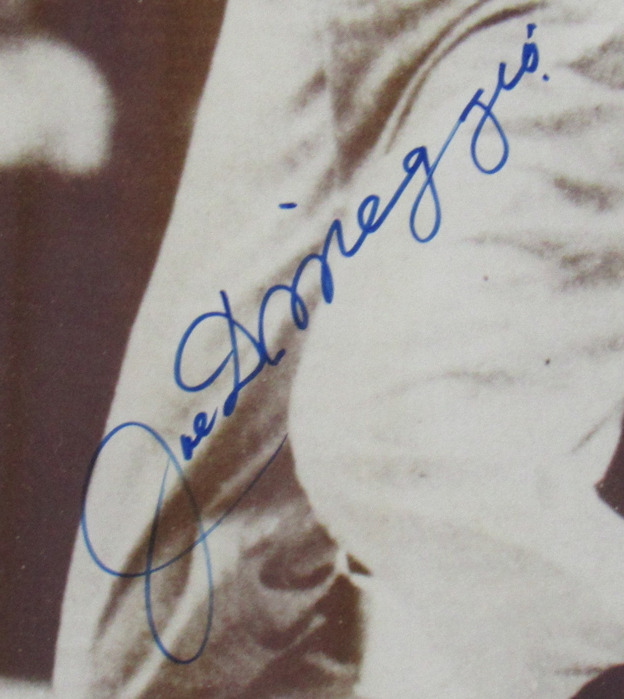 Joe DiMaggio Signed Framed 11x14 Photo - JSA Certified