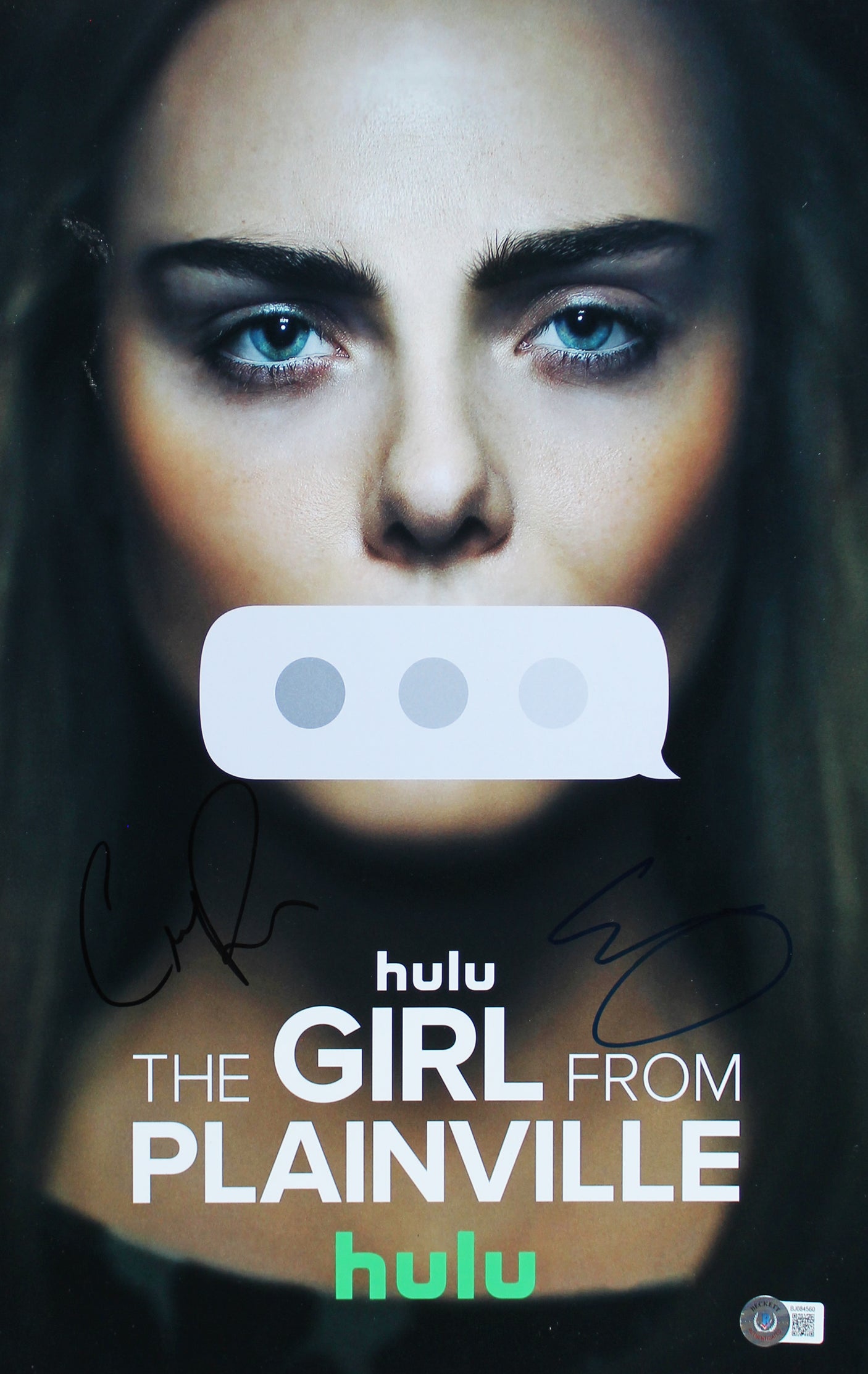 Elle Fanning & Colton Ryan Girl From Plainville Signed 11x17 Photo BAS #BJ084560