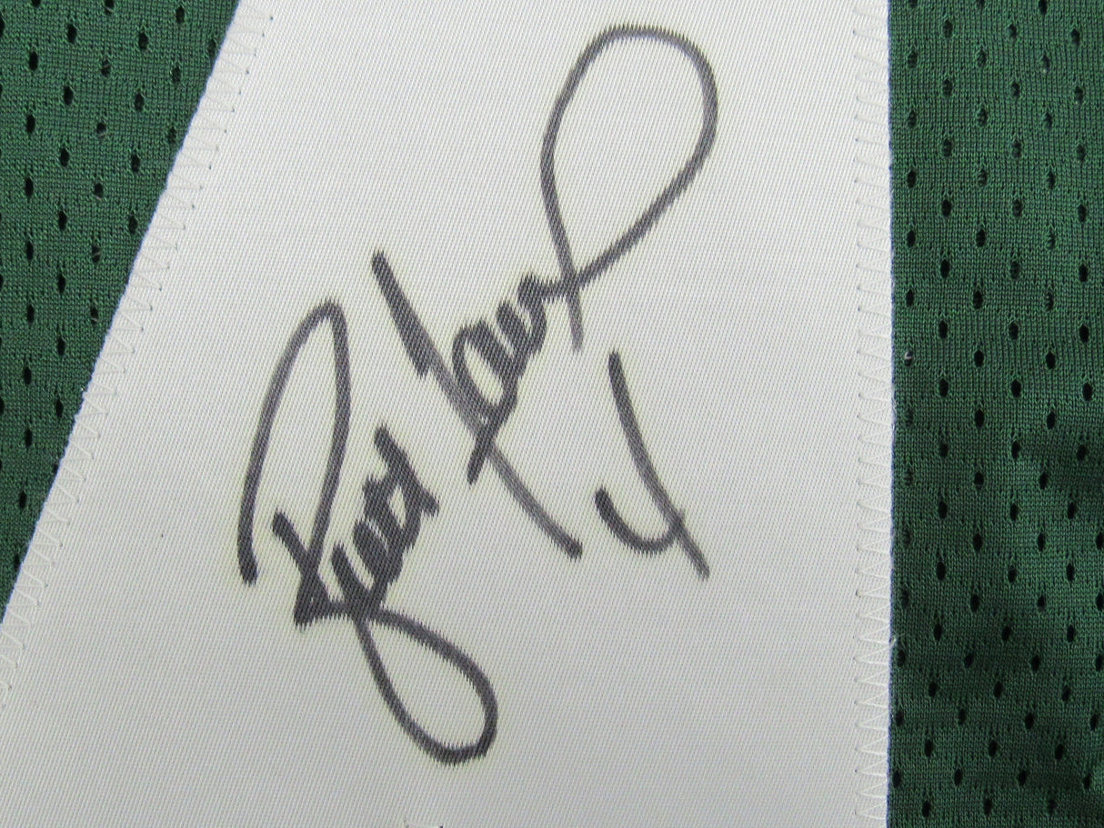 Brett Favre Signed Jersey JSA CM07453