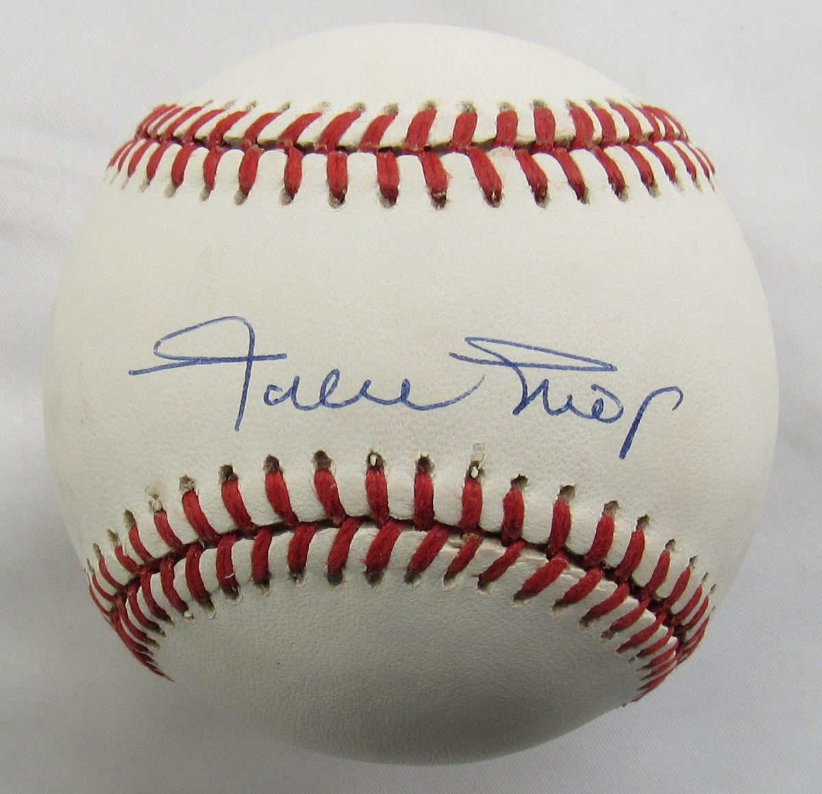 Willie Mays Signed Auto Rawlings Baseball PSA AQ02041