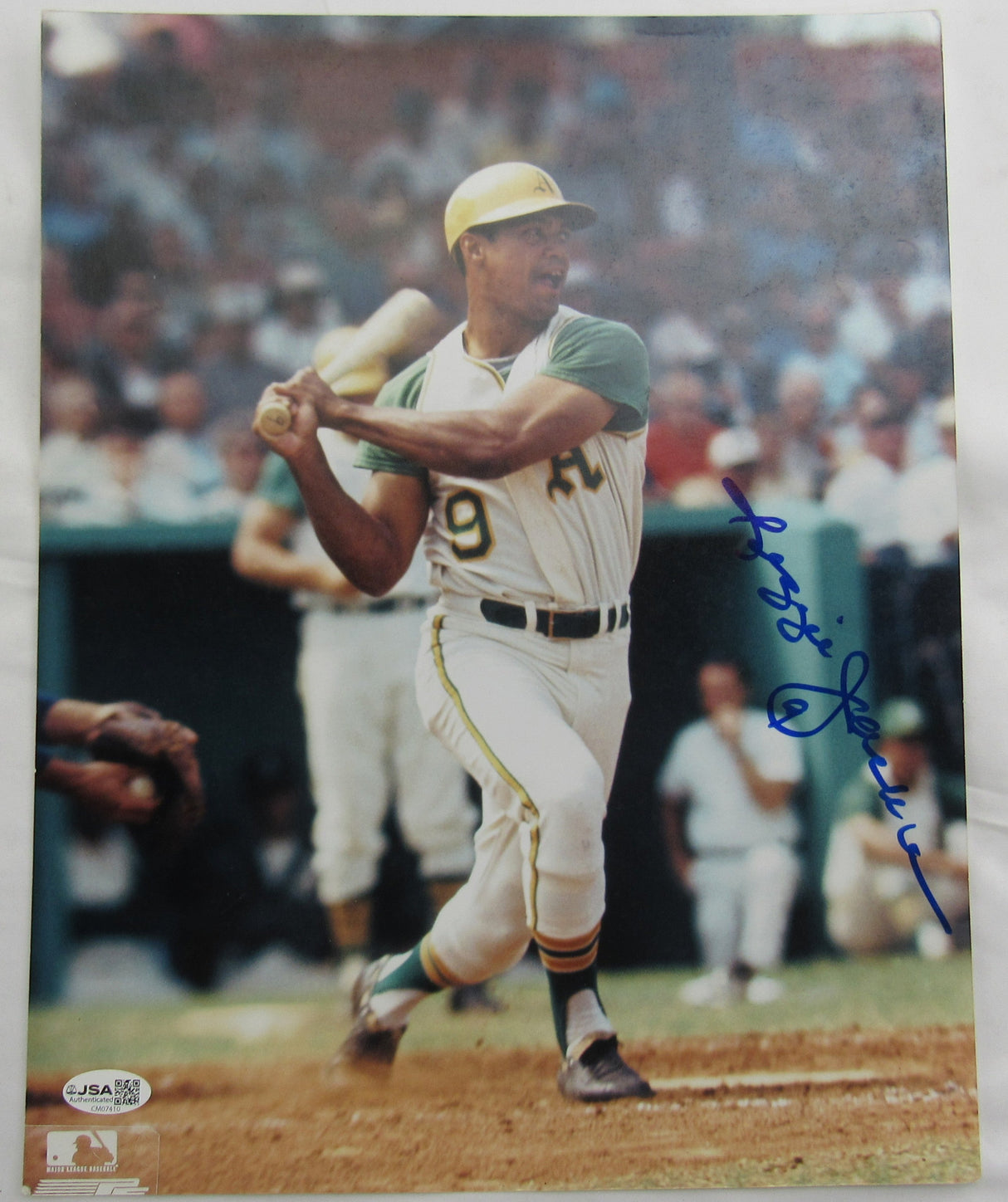 Reggie Jackson Signed Auto 11x14 Photo JSA CM07410