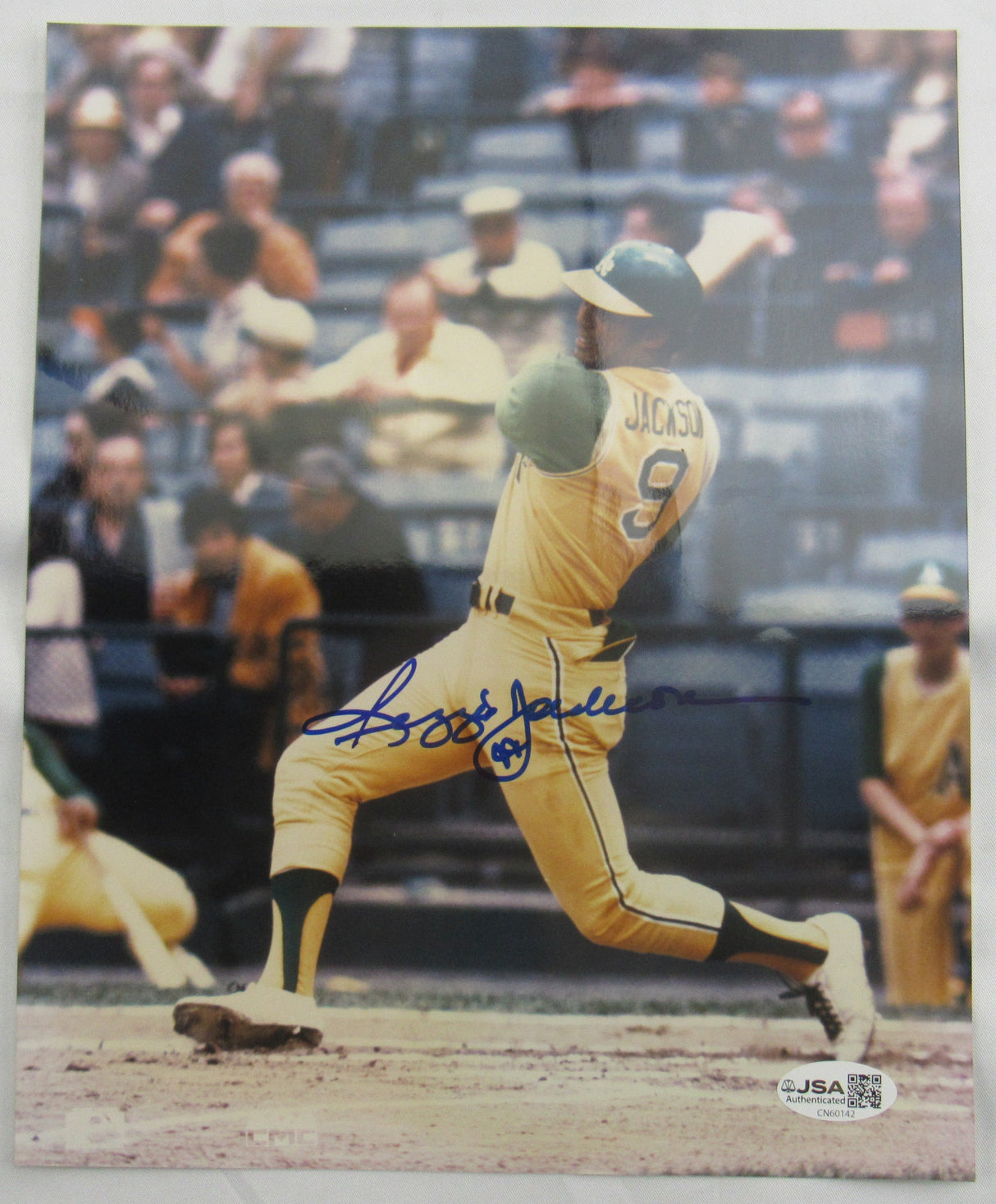 Reggie Jackson Signed 8x10 Photo JSA CN60142