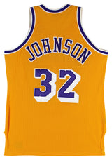 Lakers Magic Johnson "HOF 02" Signed Yellow MacGregor Sand-Knit Jersey BAS Wit 1