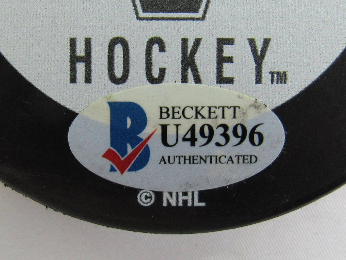 Bobby Hull Signed Auto Autograph Jets Logo Hockey Puck w/ Insc Beckett U49396