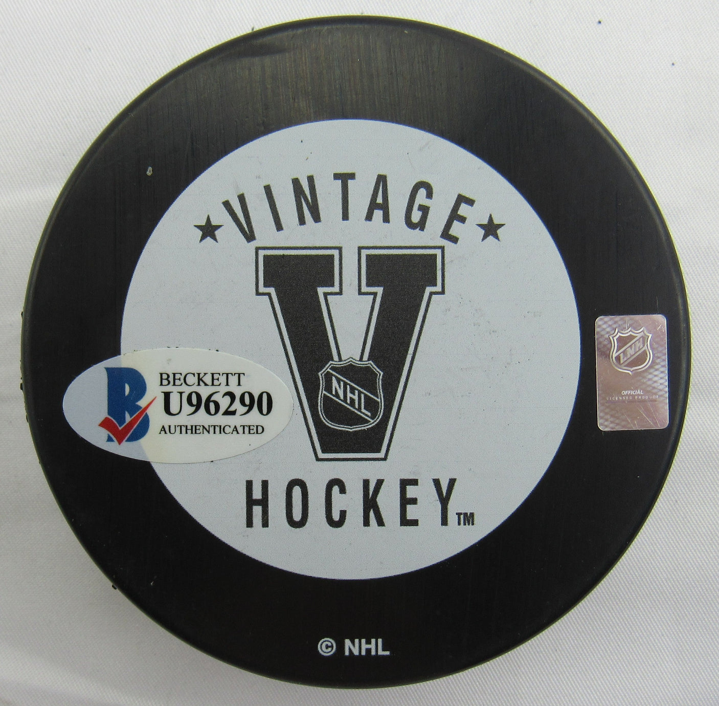 Bobby Hull Signed Auto Autograph Whalers Logo Hockey Puck w/ Insc Beckett Hologram U96290