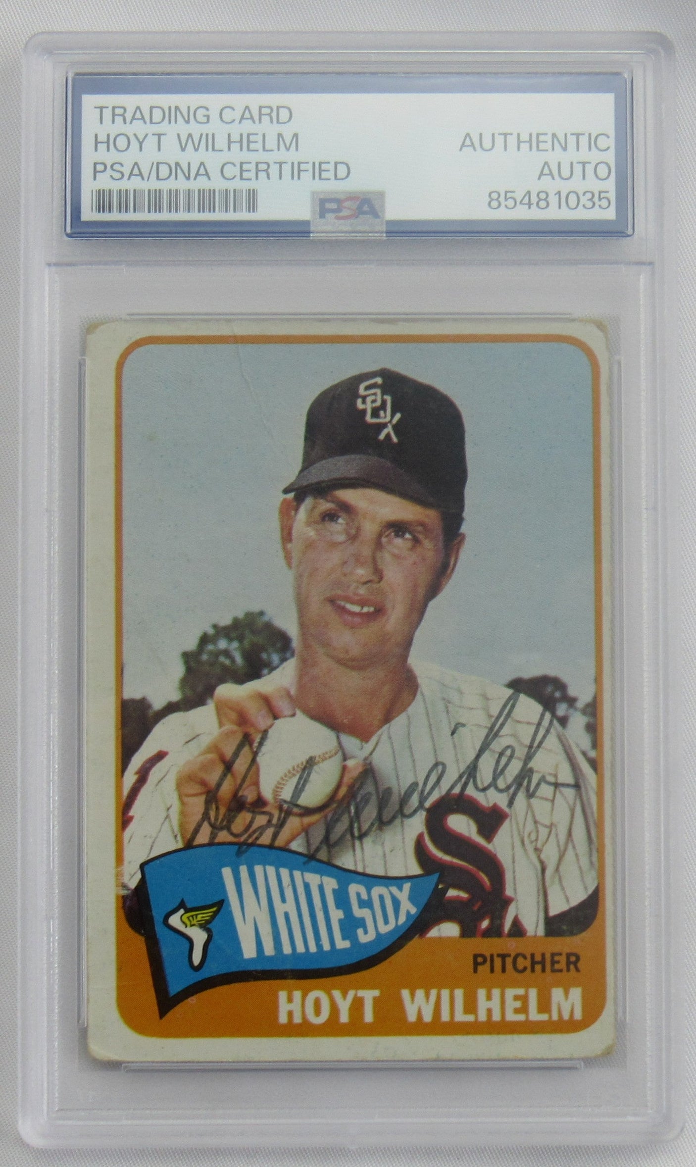 Hoyt Wilhelm 1965 Topps Signed Auto Autograph Encapsulated Baseball Card PSA/DNA