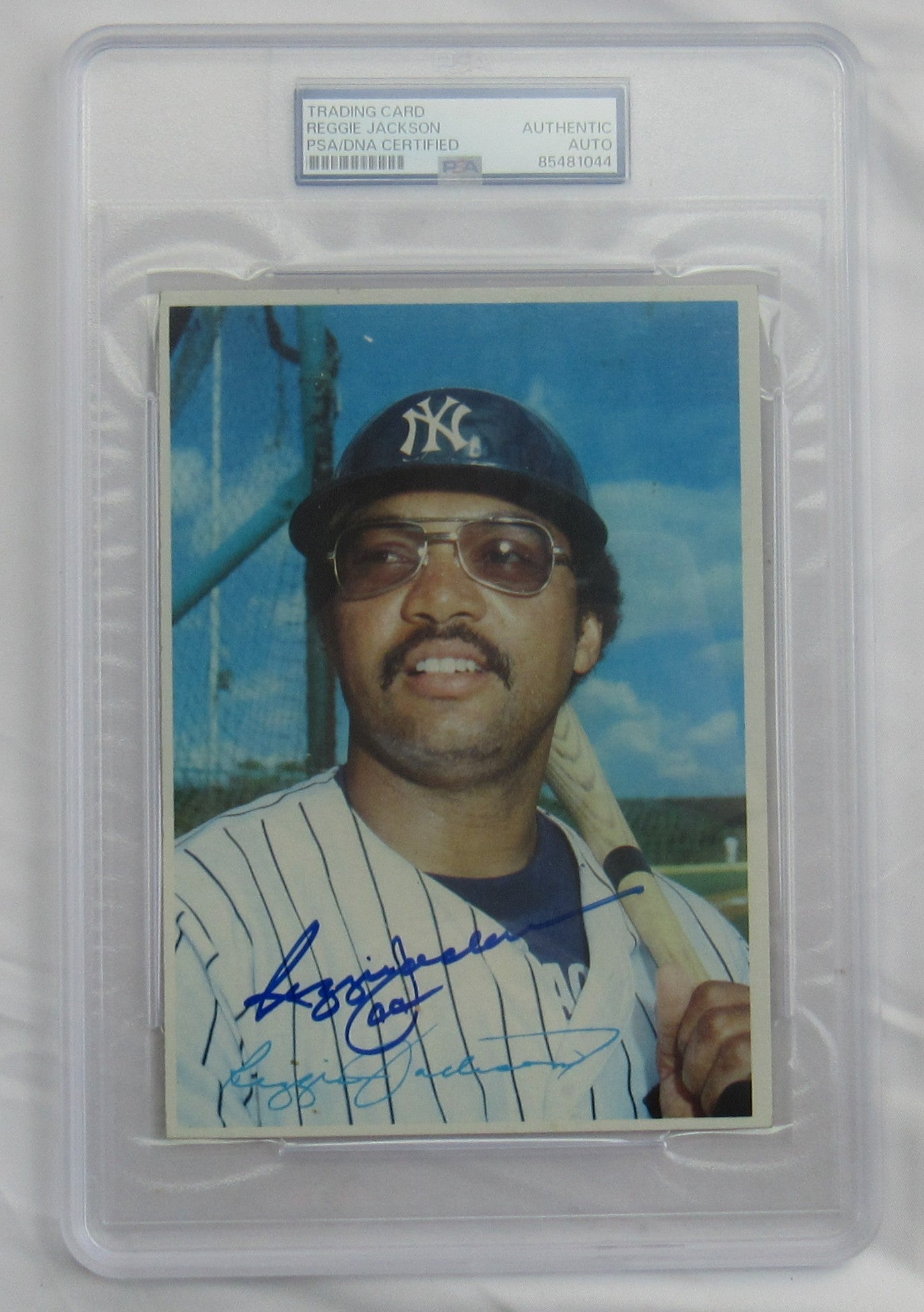 Reggie Jackson 1980 Topps Super Signed Auto Autograph Encapsulated 5x7 Topps Card PSA/DNA