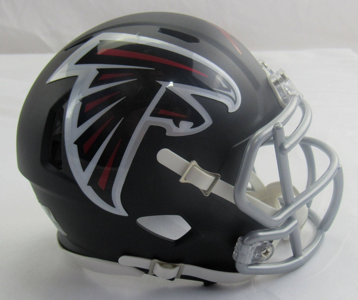 Michael Vick Signed Auto Replica Falcons Mini Helmet JSA WA759883