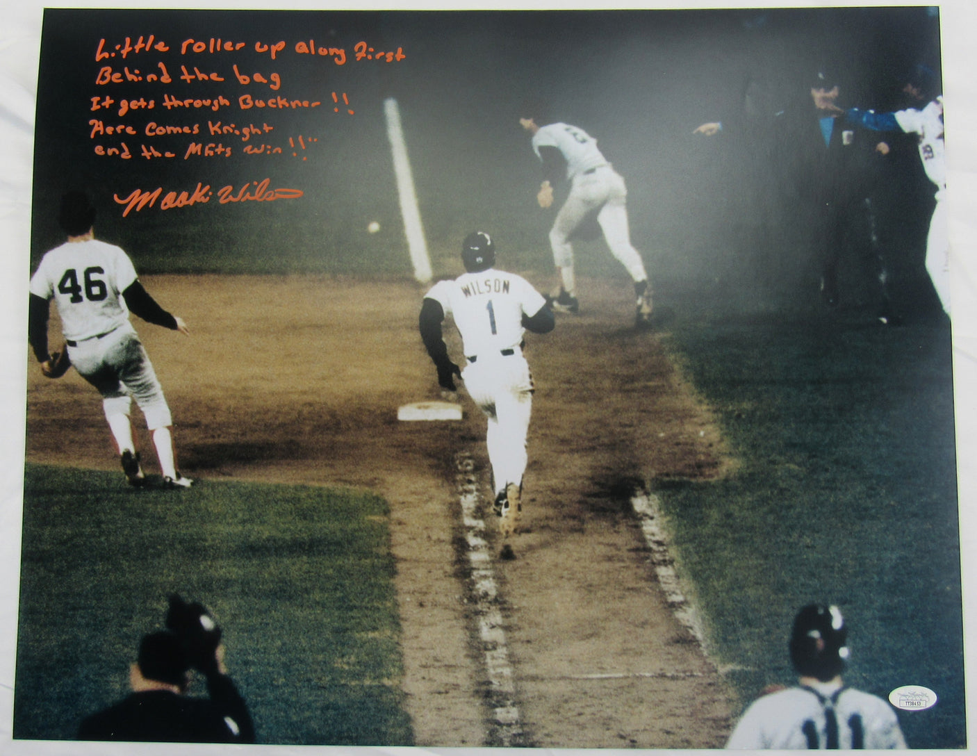 Mookie Wilson "Deluxe Stat" Signed Auto 16x20 Photo JSA TT38453