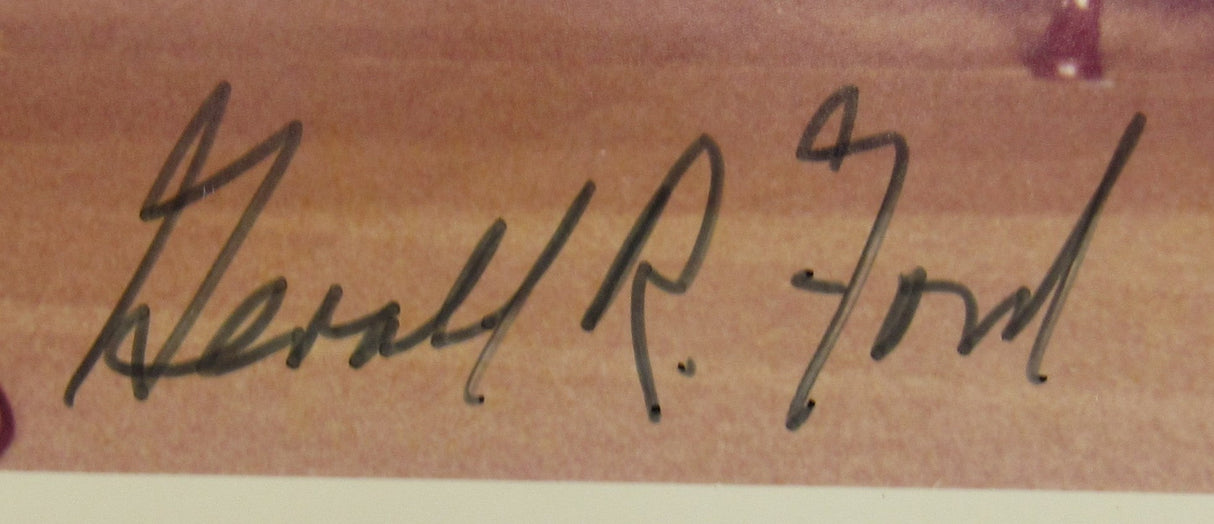 Gerald Ford Betty Ford Signed Auto 8x10 PSA/DNA LOA Z00052
