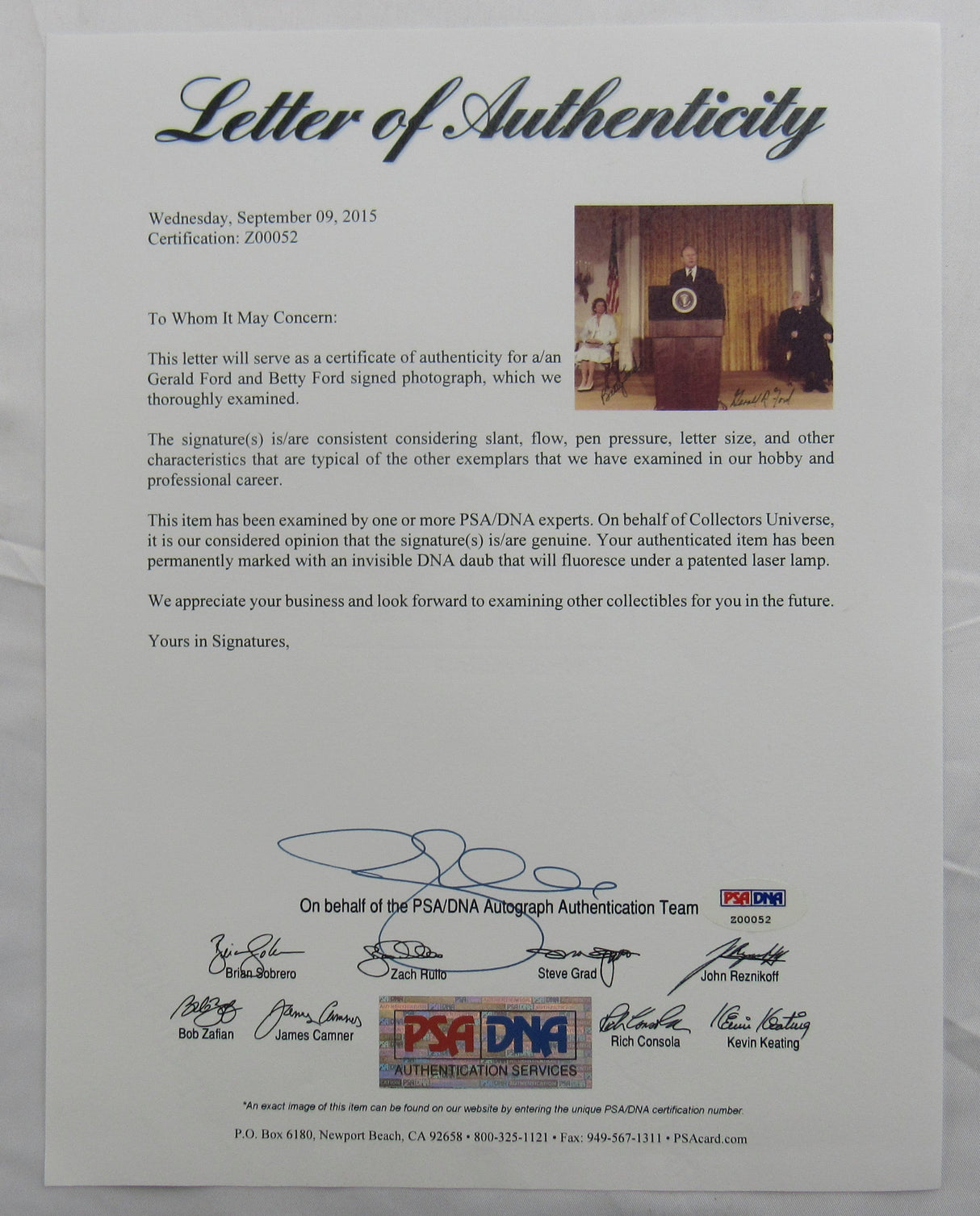 Gerald Ford Betty Ford Signed Auto 8x10 PSA/DNA LOA Z00052