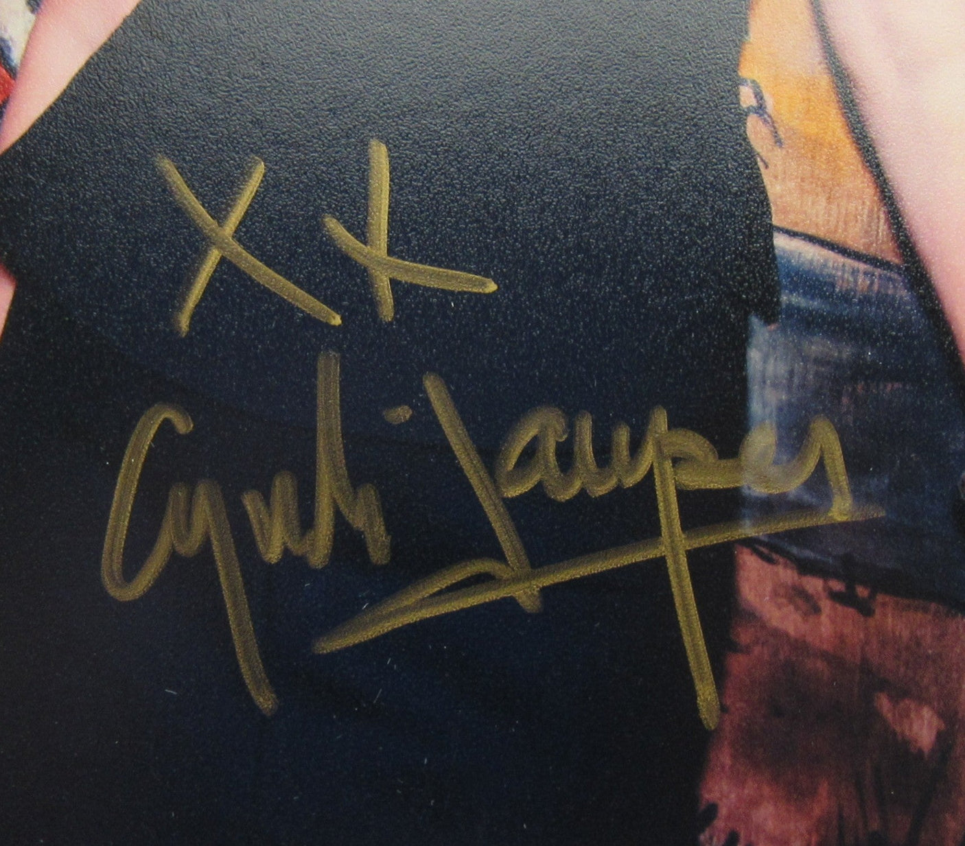 Cyndi Lauper Signed Auto 8x10 Photo JSA CF42582