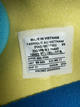 Giannis Antetokounmpo Autographed 2023 Player Exclusive (PE) Promo Soft Yellow & Light Phantom Blue Nike Zoom Freak 5 Shoes Milwaukee Bucks Size 17 Beckett BAS Witness Stock #252709