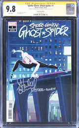 Hailee Steinfeld "Spider-Gwen" Signed Ghost-Spider #1 Comic Graded 9.8 CGC