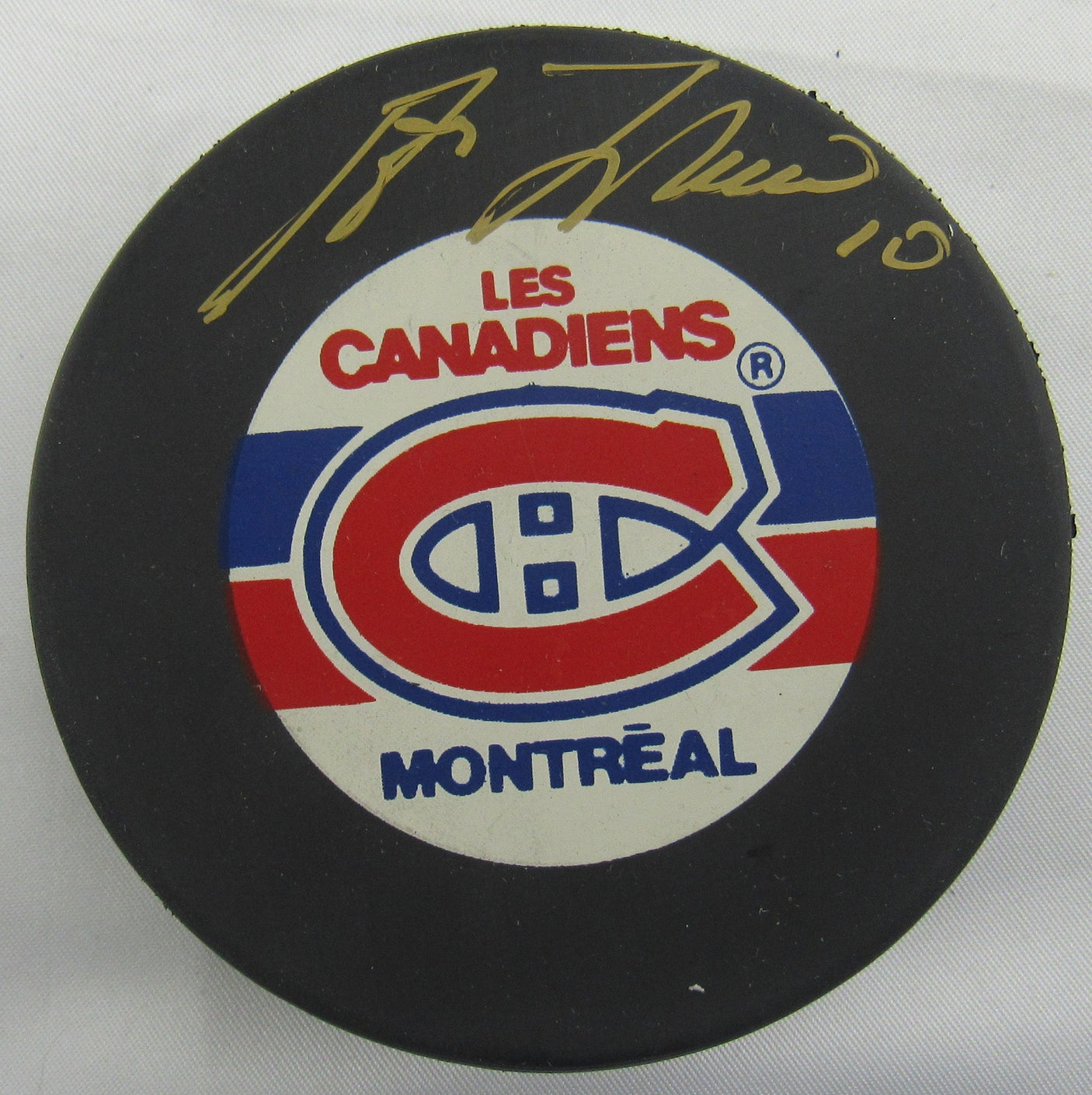 Guy LaFleur Signed Auto Islanders Puck JSA CH80335
