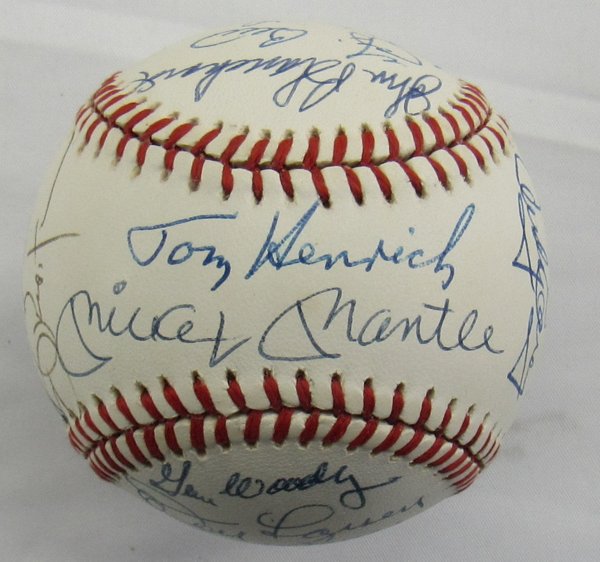 Yankees Hall of Famers and Greats Mickey Mantle Signed Auto Baseball JSA LOA ZZ63165