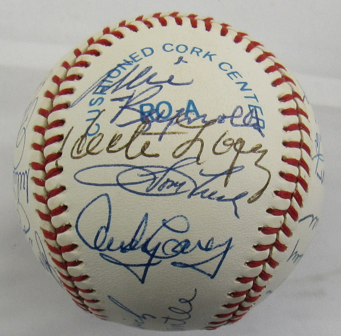 Yankees Hall of Famers and Greats Mickey Mantle Signed Auto Baseball JSA LOA ZZ63165