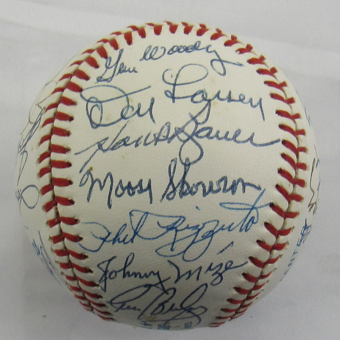 Yankees Hall of Famers and Greats Mickey Mantle Signed Auto Baseball JSA LOA ZZ63165