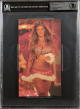 Gisele Bundchen Authentic Signed 4.5x8.5 Cut Signature BAS Slabbed