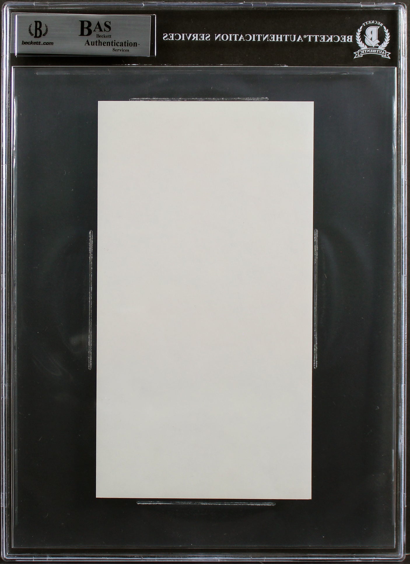 Gisele Bundchen Authentic Signed 4.5x8.5 Cut Signature BAS Slabbed