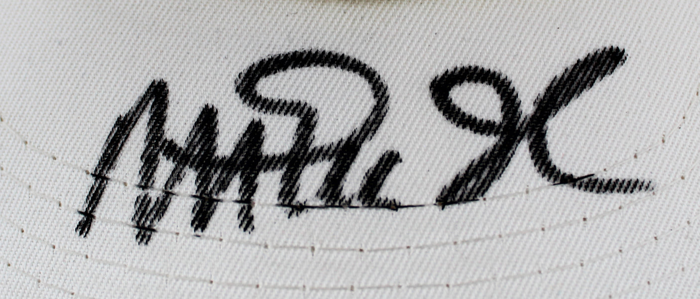 Lakers Magic Johnson Signed 1987 World Champions White Hat BAS Witness #W426873